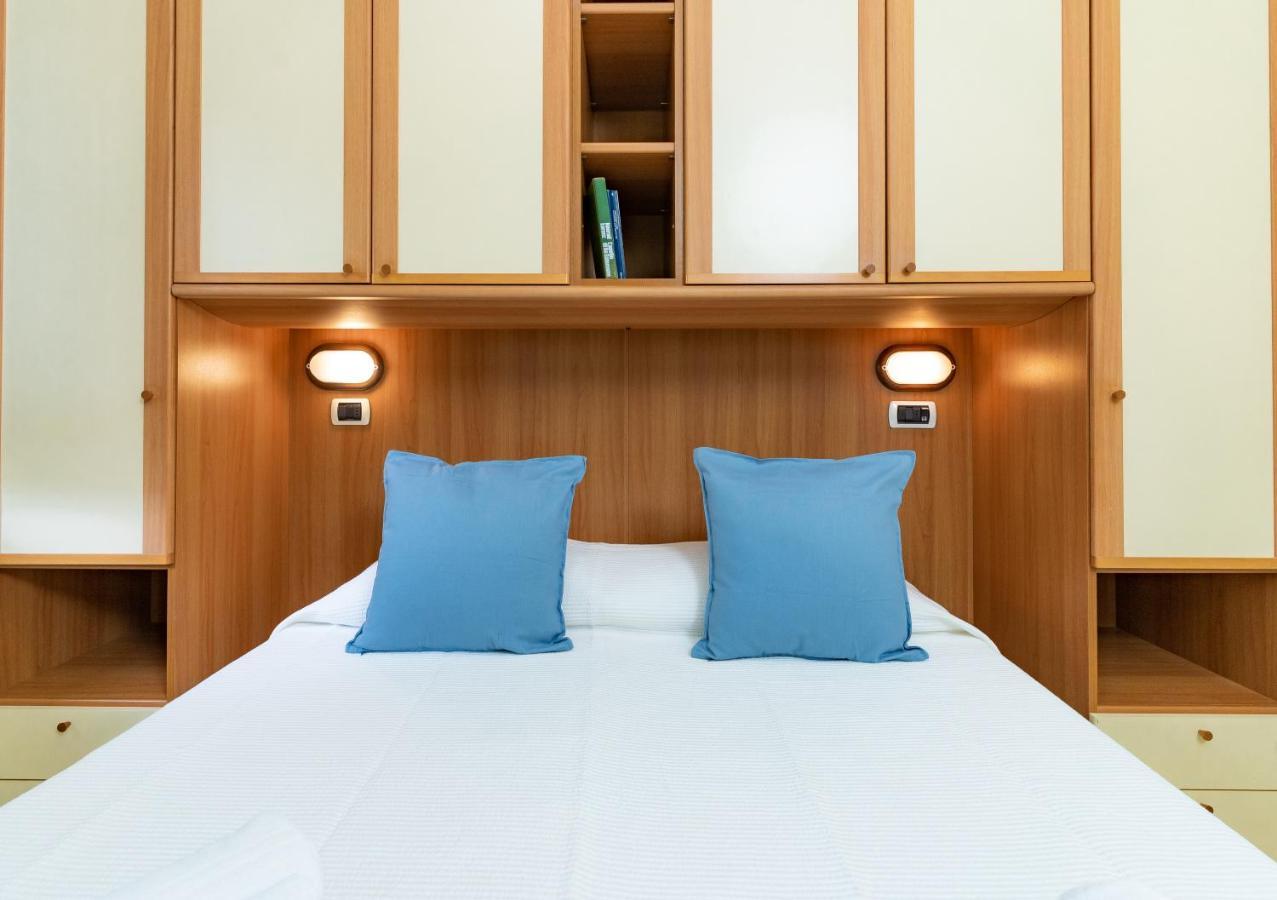 Greta Hotel 2*